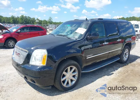 2014 GMC Yukon Xl 1500 Denali z USA, uszkodzony, nr VIN 1GKS2MEF4ER217095